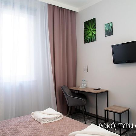 Hotel Baron Ciechanów Esterno foto